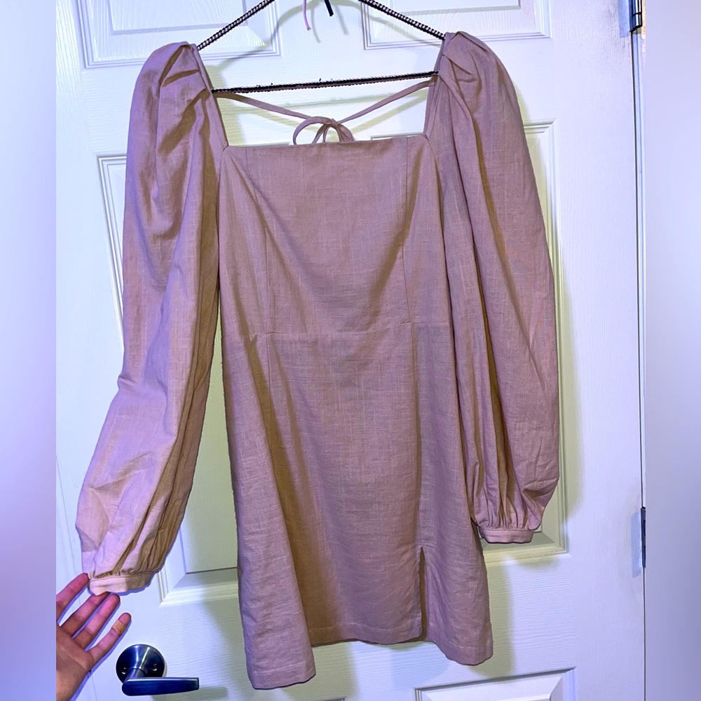 Glamorous Puffy Sleeved Dress